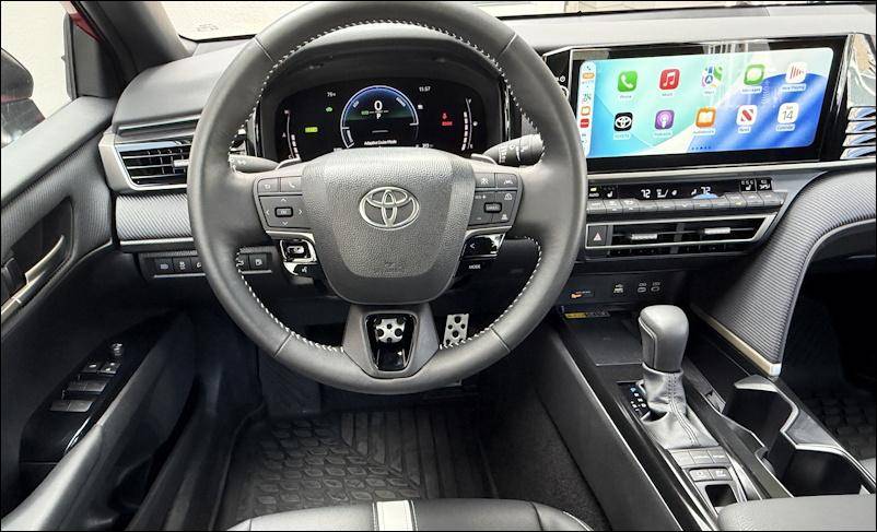 2026 2026 Toyota Camry Nightshare AWD - Dashboard