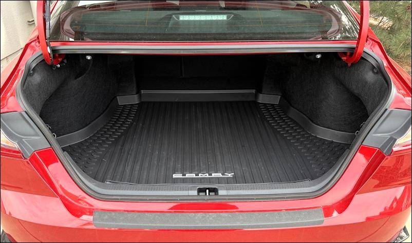 2026 2026 Toyota Camry Nightshare AWD - Trunk Space