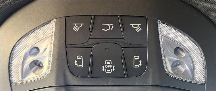 2026 chrysler pacifica awd s overhead controls