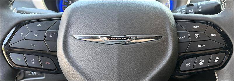 2026 chrysler pacifica awd s steering wheel control buttons