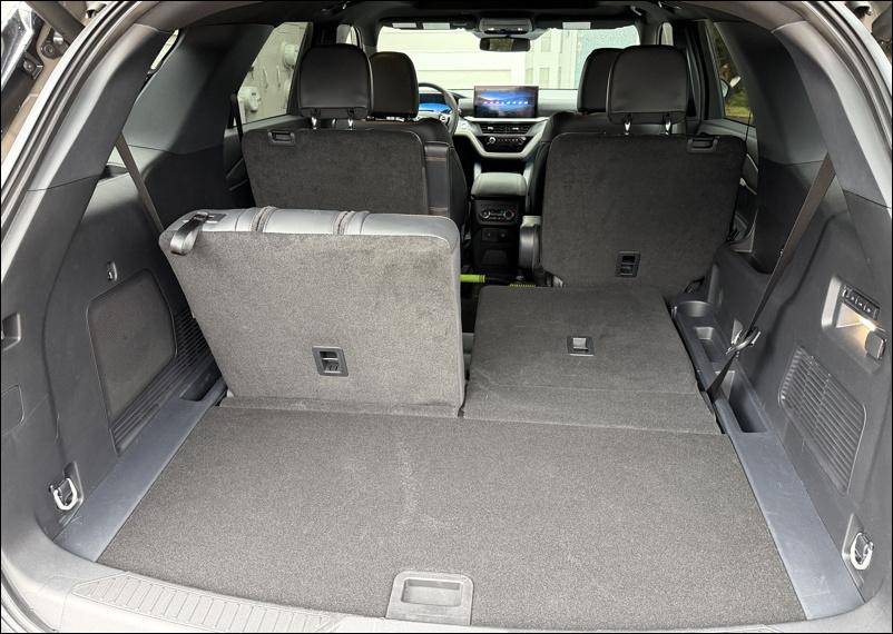 2026 ford explorer tremor rear cargo area