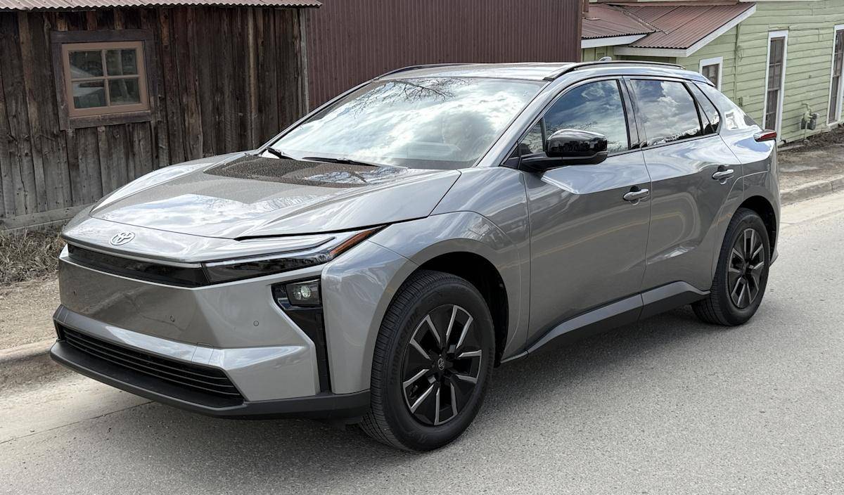 2026 Toyota bZ XLE FWD EV Electric Vehicle