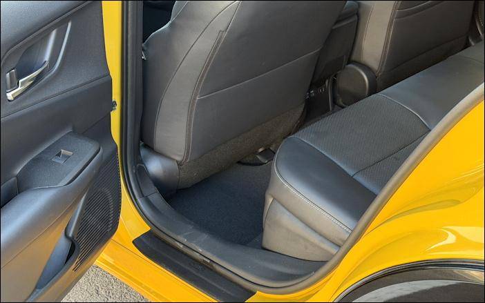 2026 Toyota Prius Nightshade PHEV: Rear Leg Room