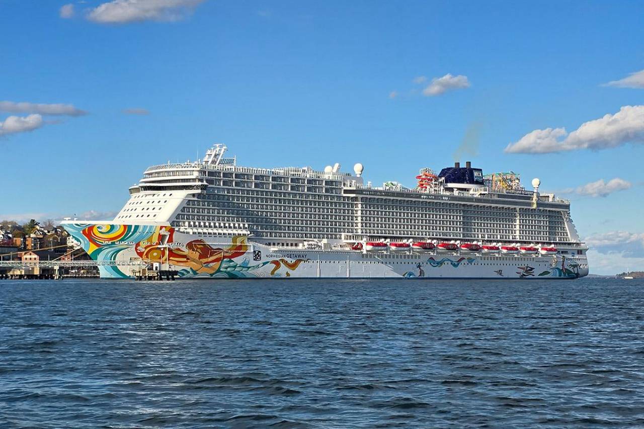  Cellular At Sea On Our Recent Canadian Cruise