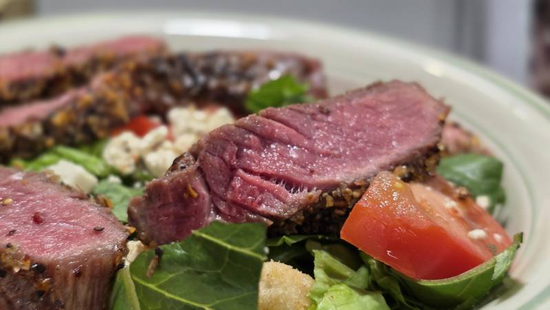 steak salad healthy summer dinner