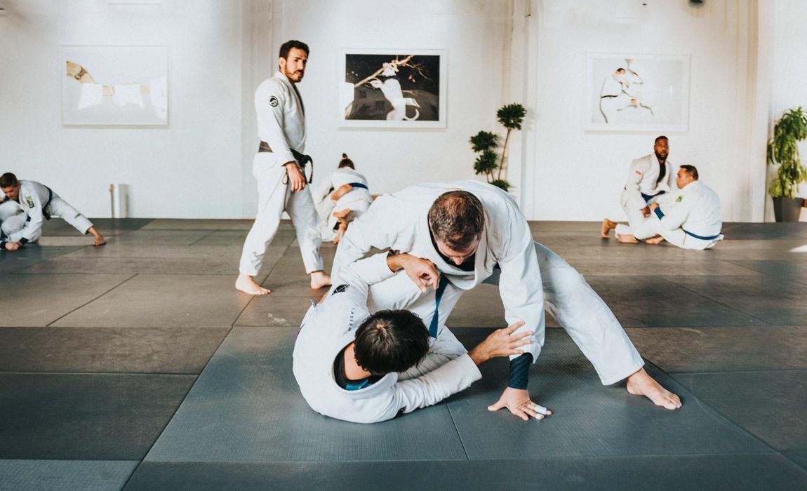 self defense classes for men